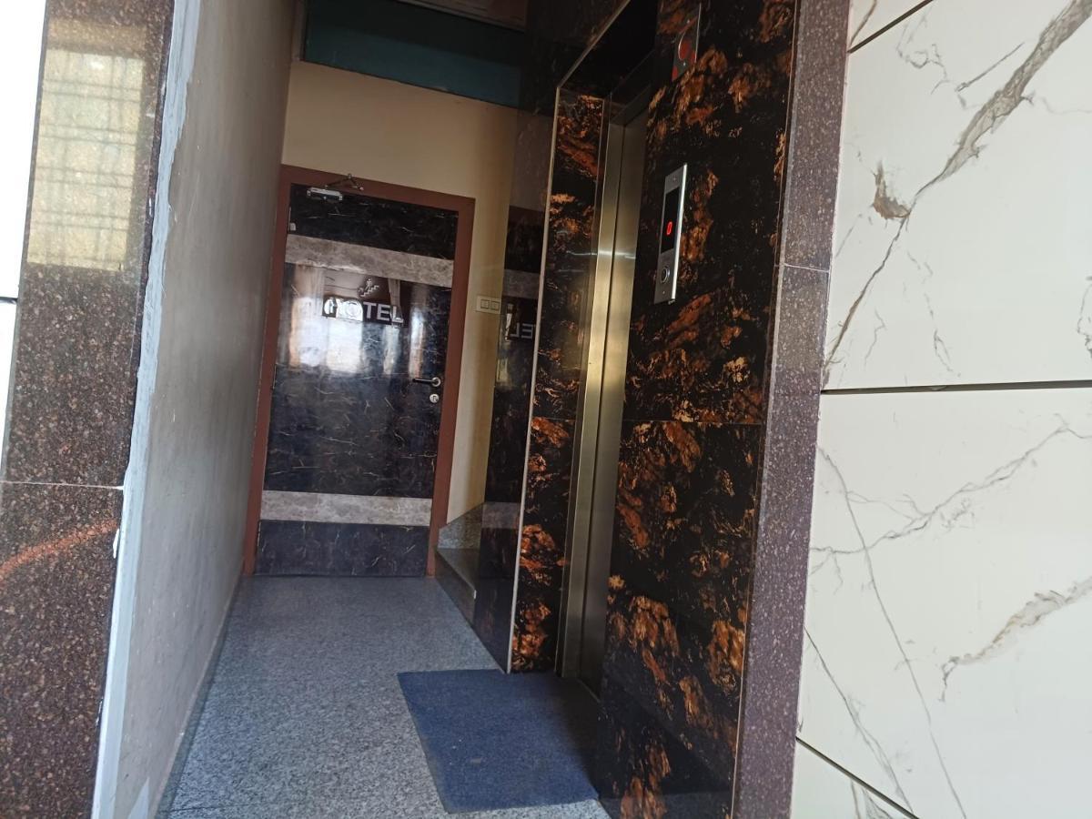 Hotel Rashika Palace Dźajpur Zewnętrze zdjęcie