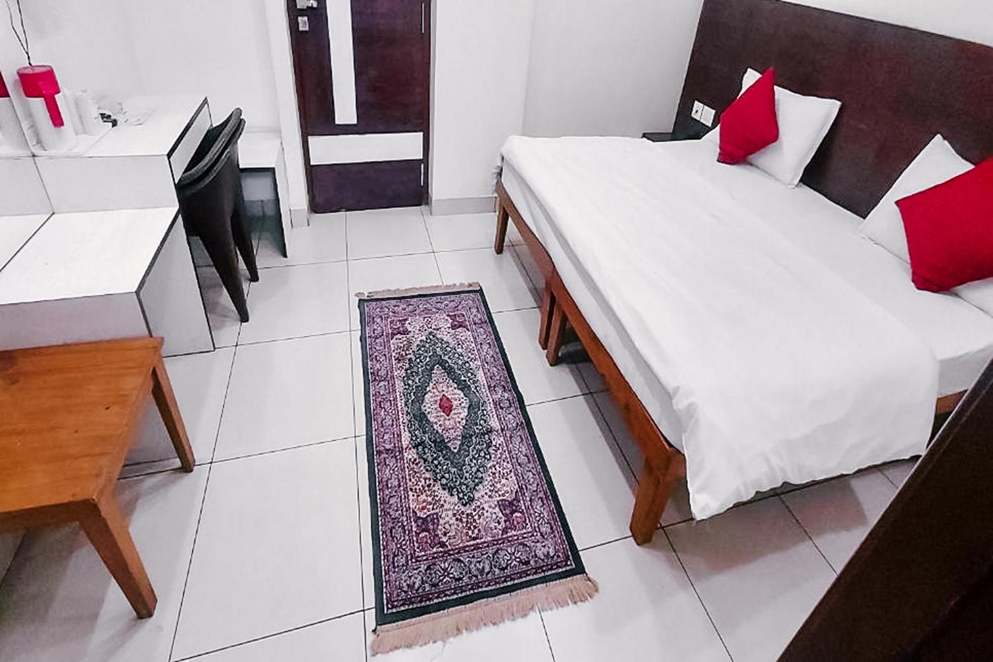 Hotel Rashika Palace Dźajpur Zewnętrze zdjęcie