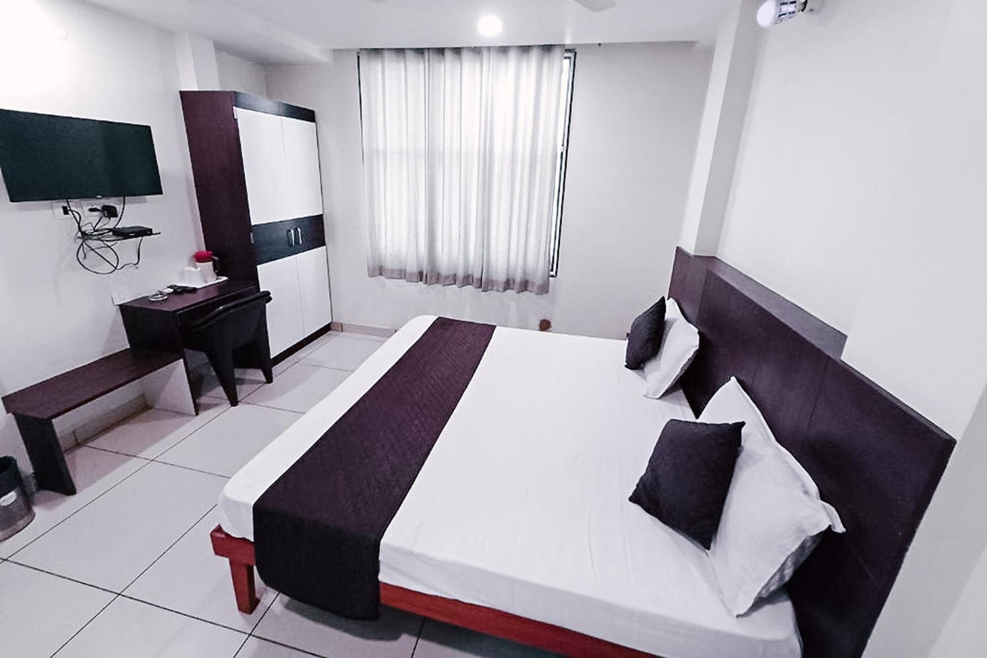 Hotel Rashika Palace Dźajpur Zewnętrze zdjęcie